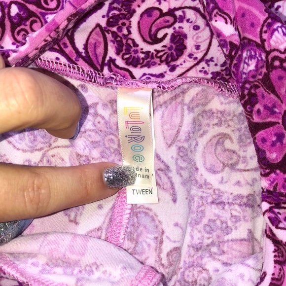 LuLaRoe Brand Designed Leggings - Picture 3 of 4